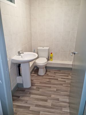 Photo 10- click for photo gallery